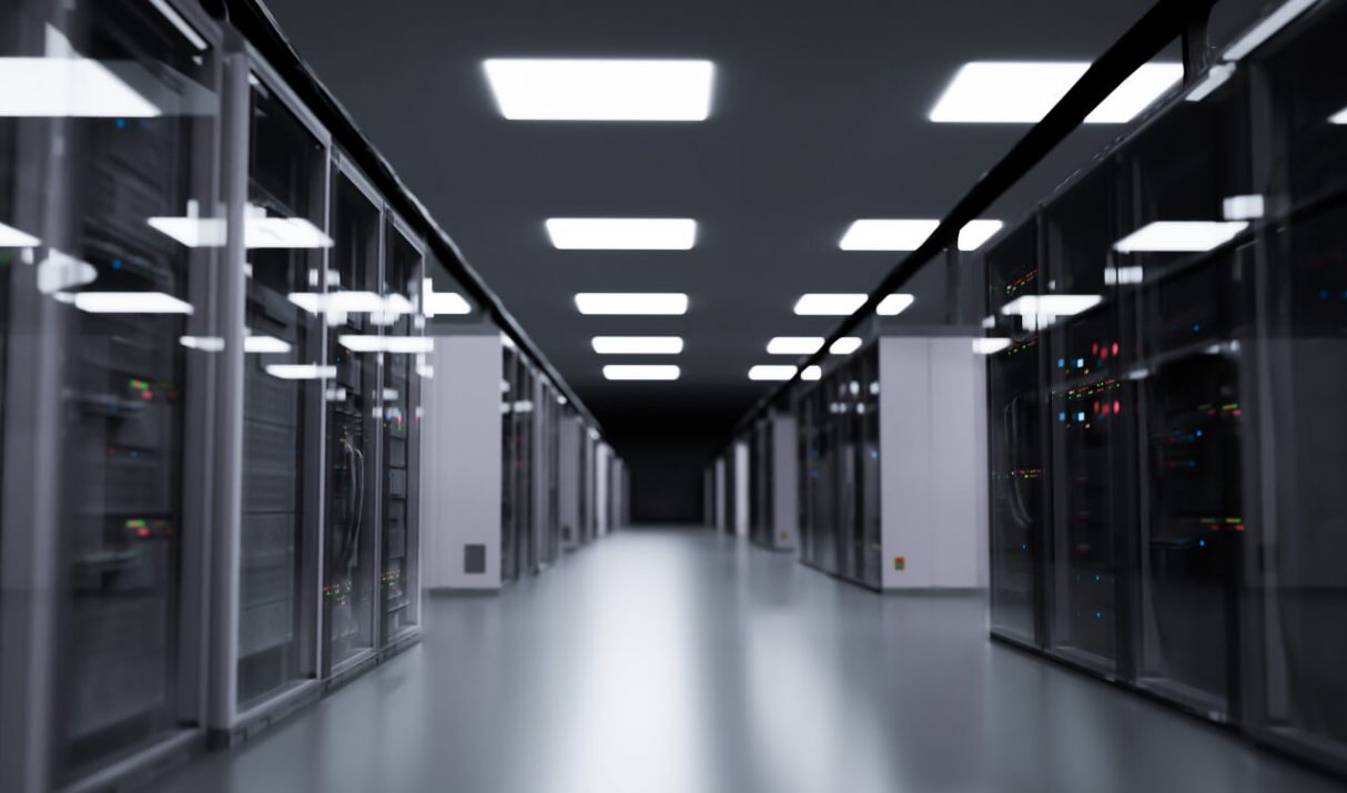 Design for data center resiliency to reduce downtime risk